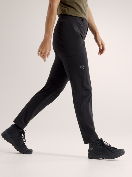 Arc'teryx Gamma SL Pant Women's black Outdoorhose Auf und Davon | Outdoor Equipment